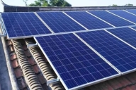 光伏發(fā)電板一平方多少錢？一般在千元左右