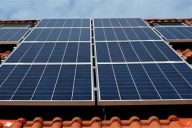 光伏發(fā)電安裝價格多少錢一平方米？