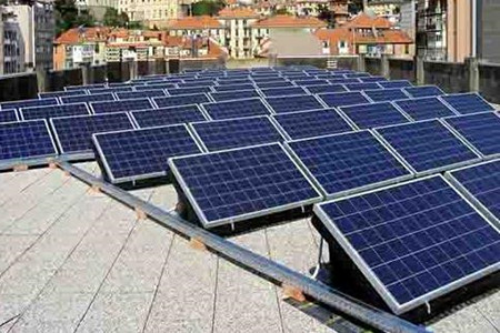 如何讓光伏發(fā)電系統(tǒng)與電網(wǎng)進行并網(wǎng)運行？